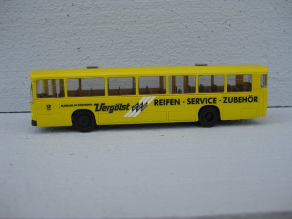 1508781 - Reklameschriften für Stadtbusse